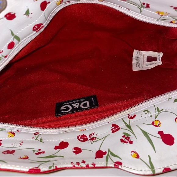 🛑SOLD🛑 Vintage Dolce & Gabbana “Spring Time Bag” - Picture 4 of 5